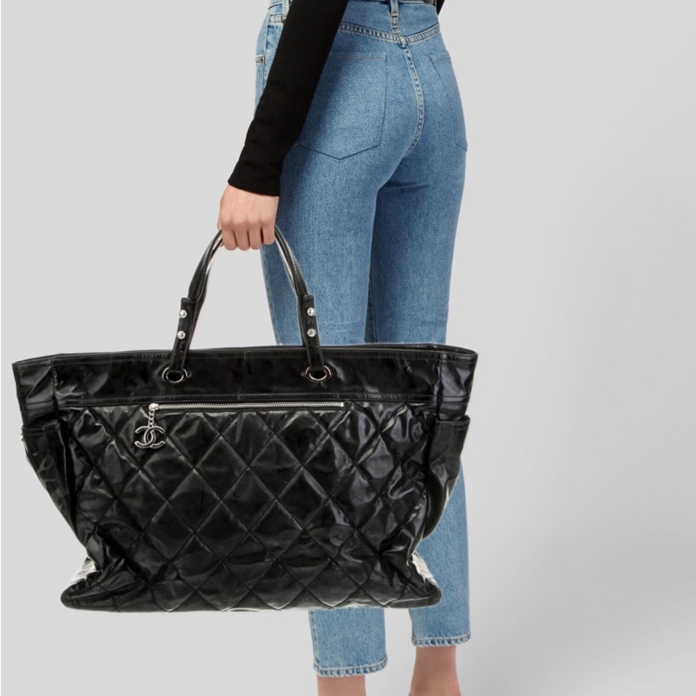 🩷CHANEL AUTHENTIC BLACK XL PARIS-BIARRITZ TOTE - Picture 10 of 17